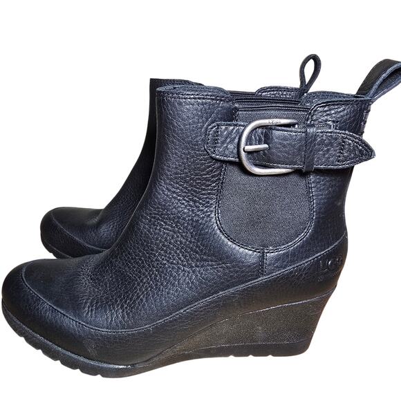 UGG Arleta Black Waterproof Leather WOOL Lining Wedge Boots Women US9 Buckle - Picture 2 of 8